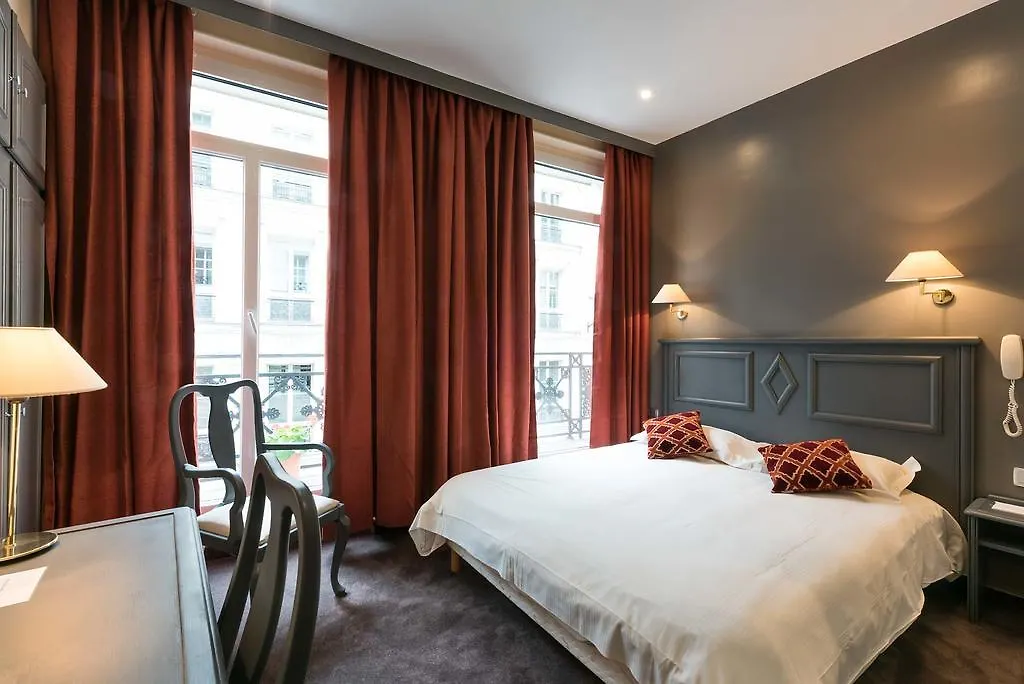 Vivienne Hotel